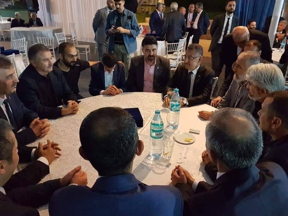 Yozgatlı İşadamları İftarda Bir Araya Geldi