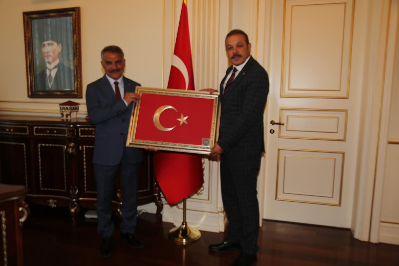 Yozgat Valimiz Sayın Mehmet Ali Özkan’a Hayırlı Olsun Ziyaretinde Bulunduk