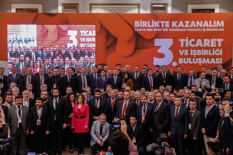 Zirveden Yatırım Çıktı